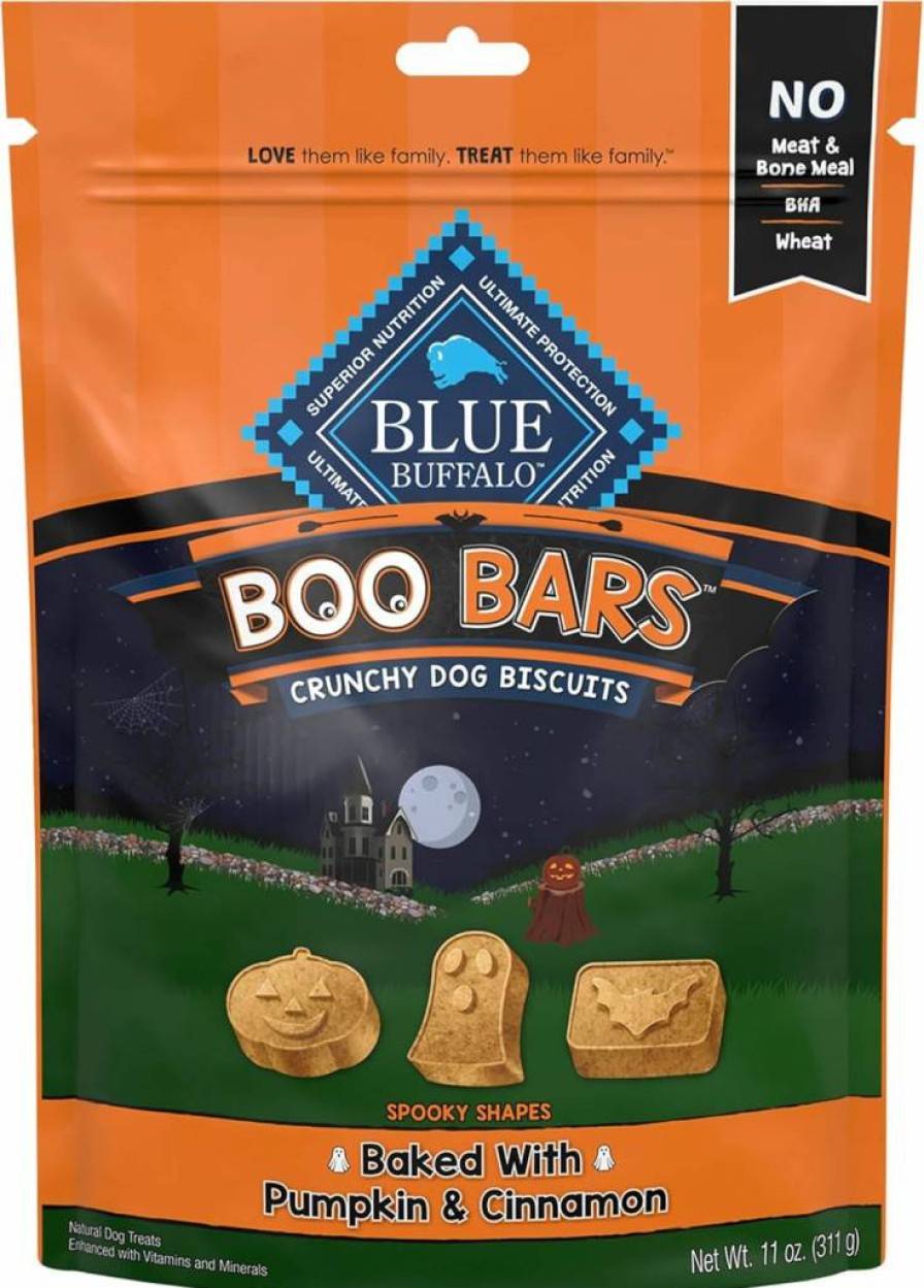 Blue Buffalo Halloween Dog Treats - Natural Pumpkin & Cinnamon Crunchy Biscuits, 11-Oz Bag, Halloween-Shaped for Dogs